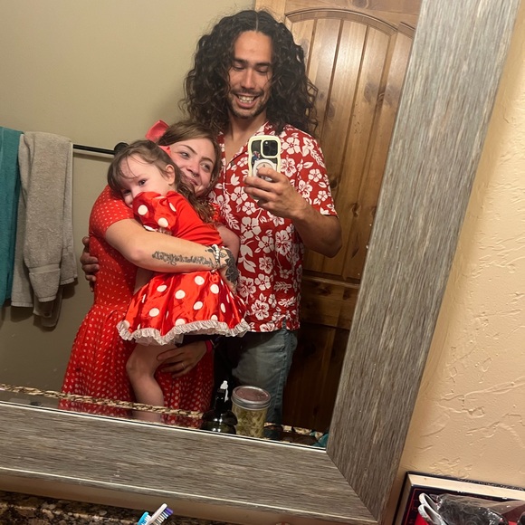 Meet your Posher, Nova - Picture 2 of 3